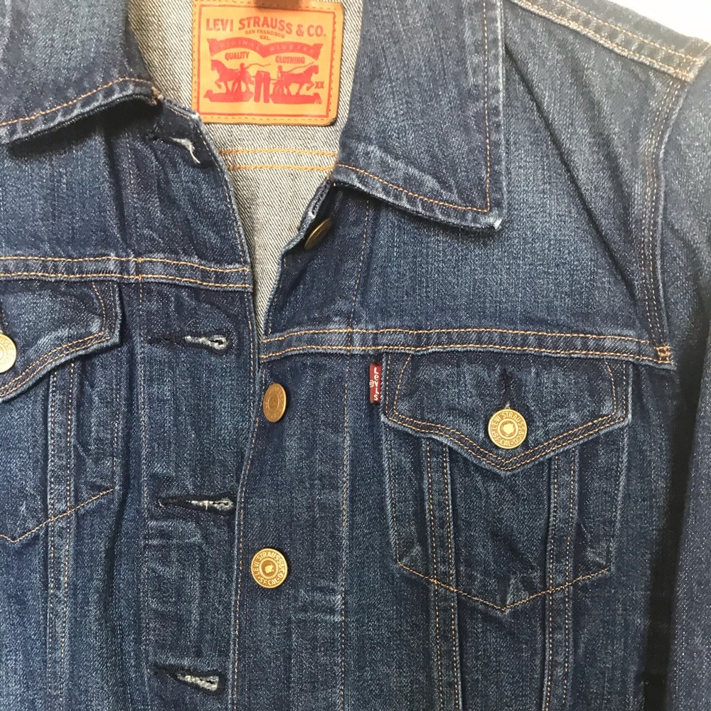 Levi’s trucker jacket - Picture 3 of 8